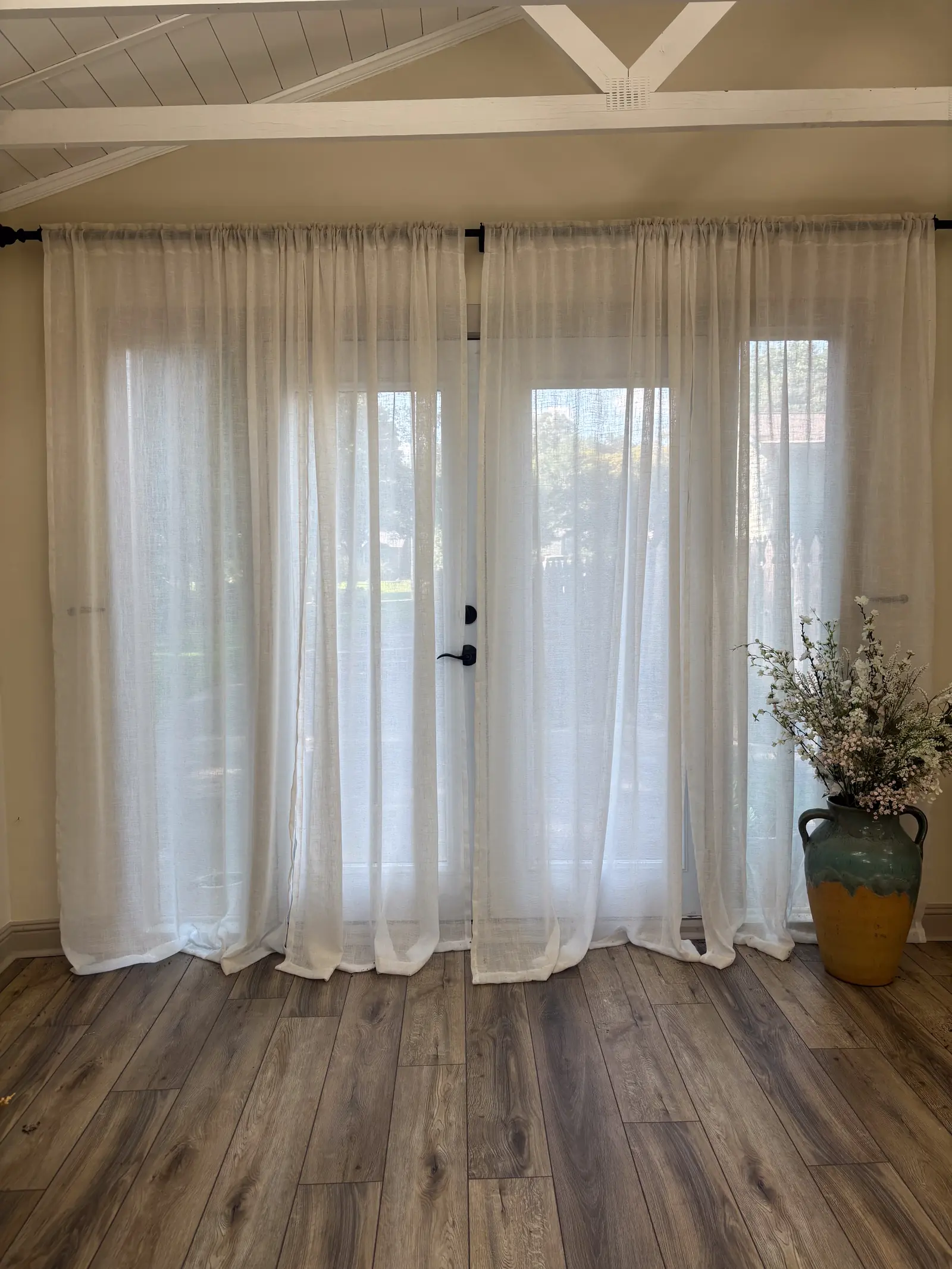 photography studio natural light laurel hollow studio | blog sheer curtains and soft natural light in the photography studio at the start of an empowerment session