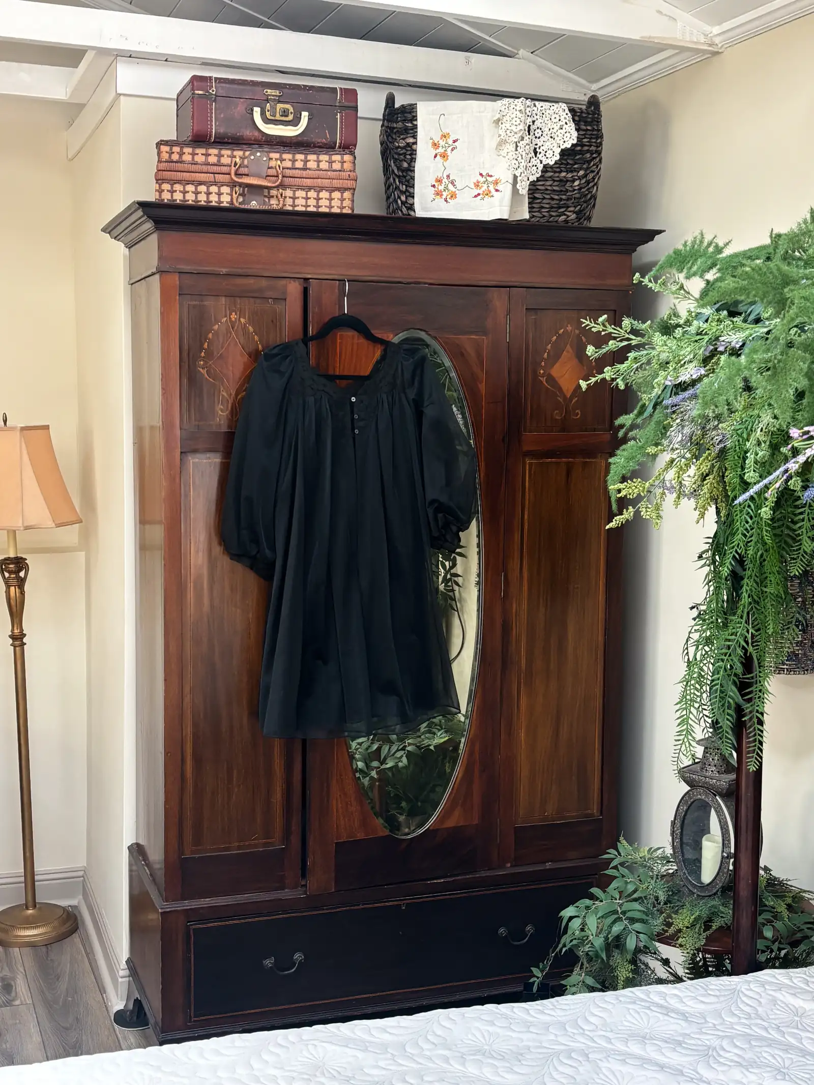 photoshoot wardrobe armoire laurel hollow studio | blog vintage armoire with a wardrobe piece hanging ready for an empowerment photoshoot