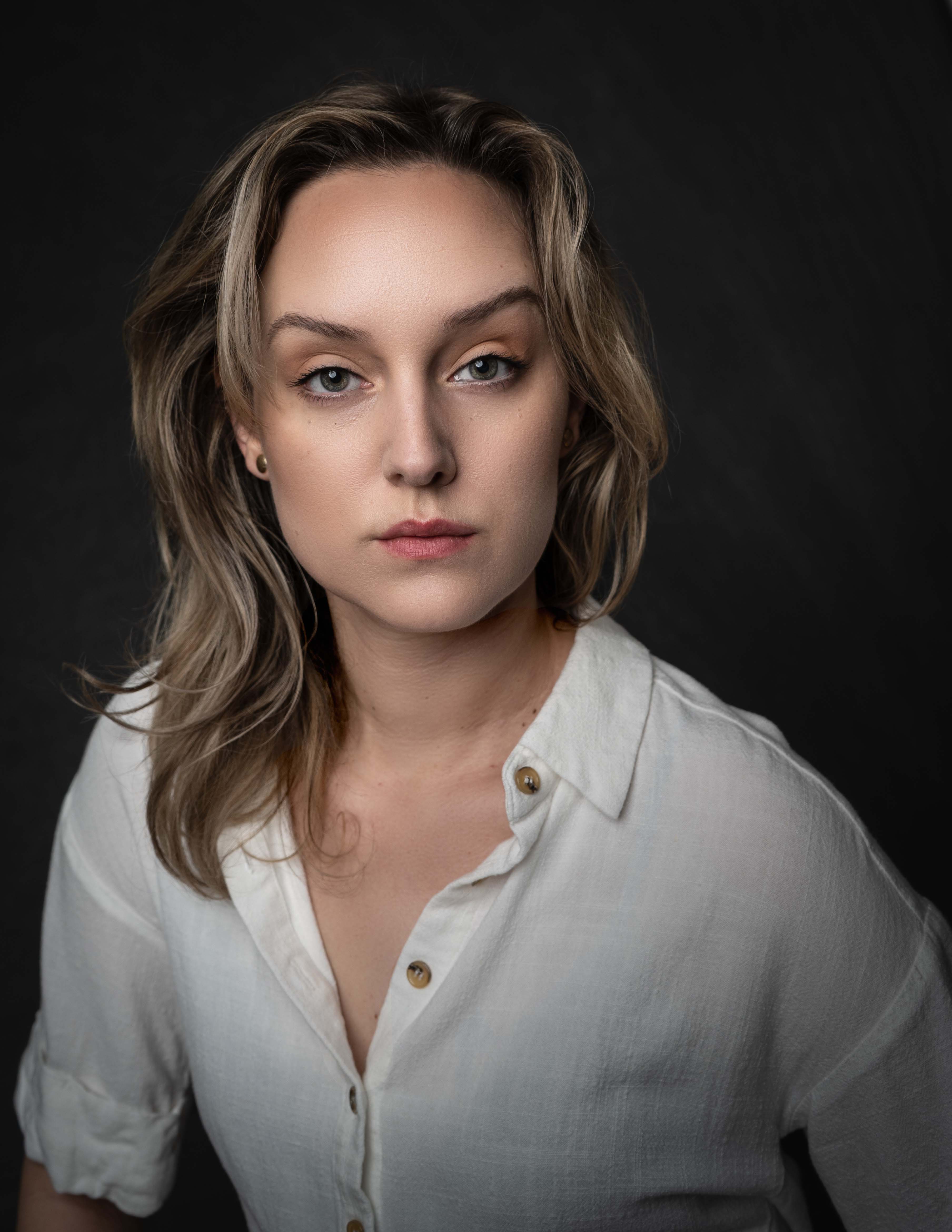 Emily – Laurel Hollow Studio photographer